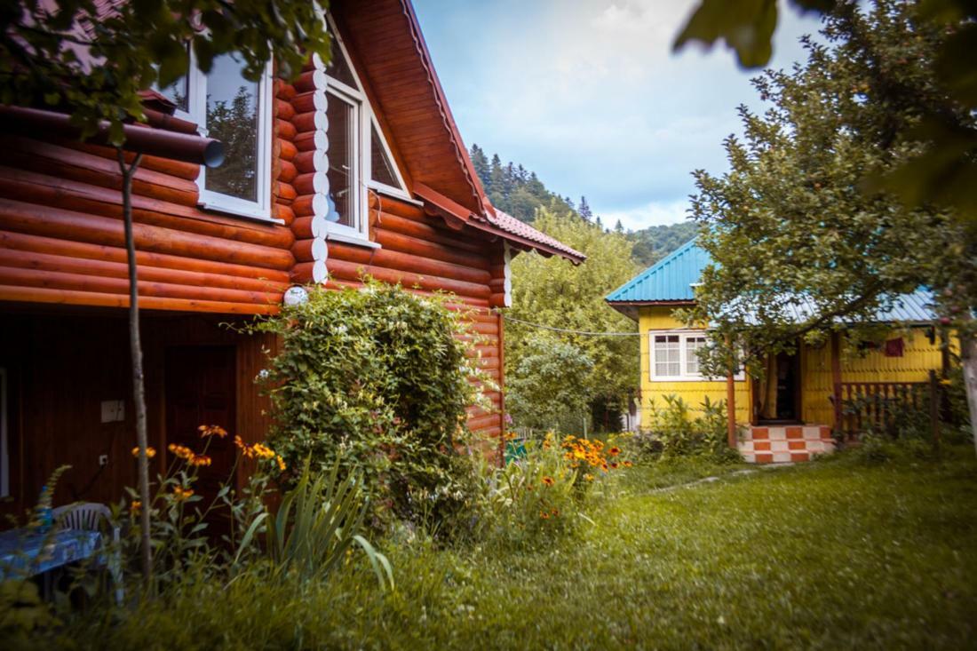 Садиба Під Гострою Zhdeniievo Ngoại thất bức ảnh